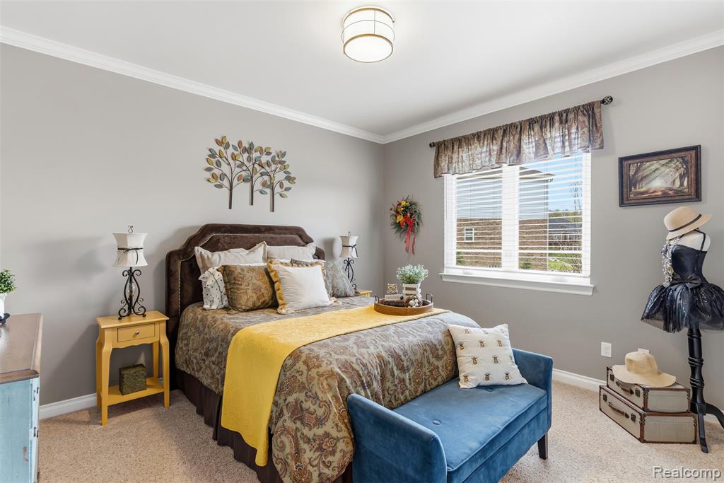 660 Willow Lake Court, Oxford, MI 48371 — Photo 33