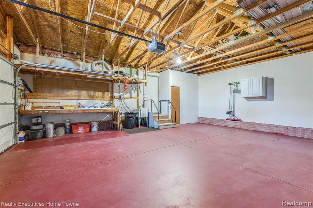 5529 JEDDO Road, MI 48032 — Photo 17