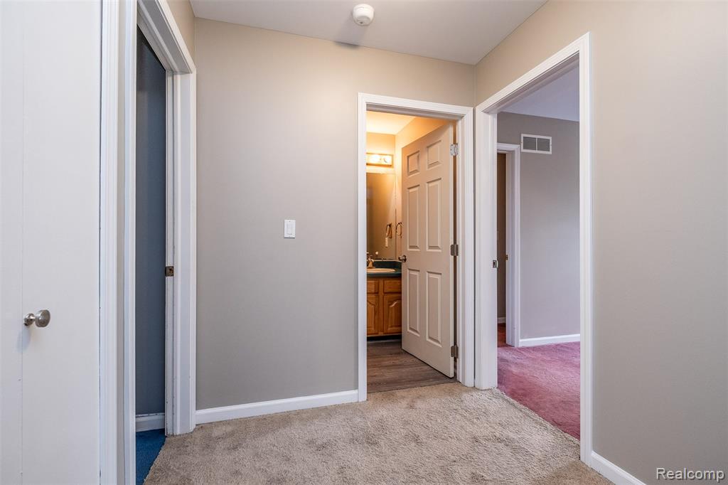 9416 S State Road, Goodrich Vlg, MI — Photo 23