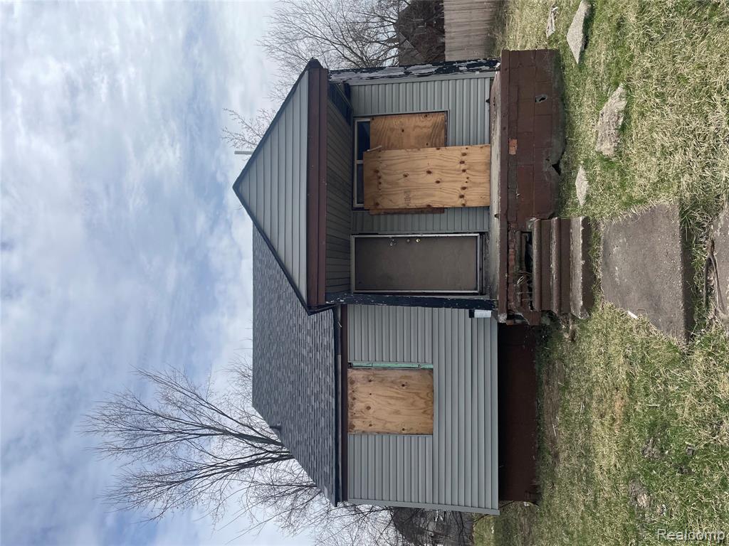 12112 Findlay Street, Detroit, MI, 48205