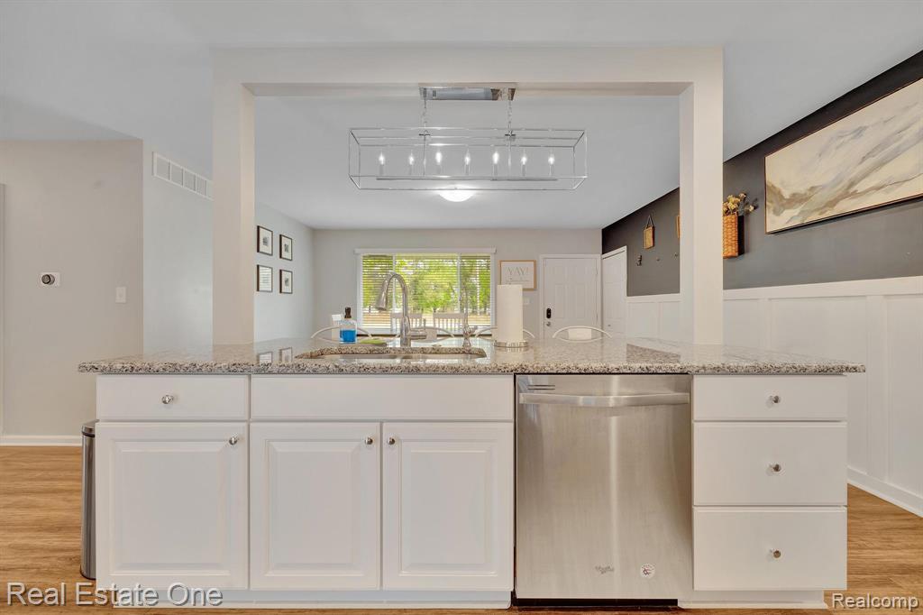 861 Seymour Lake Road, Oxford, MI 48371 — Photo 6