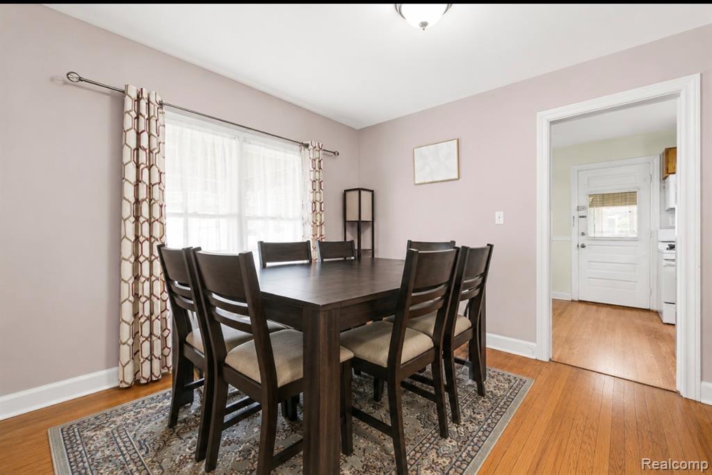 4802 Hazel Street, Dearborn Heights, MI 48125 — Photo 11