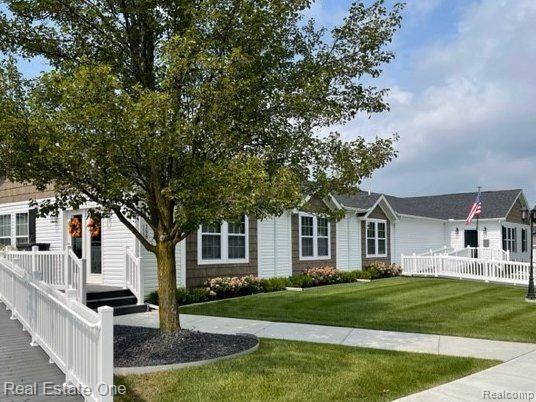 579 TURQUOISE Drive, Whitmore Lake, MI 48189 — Photo 22