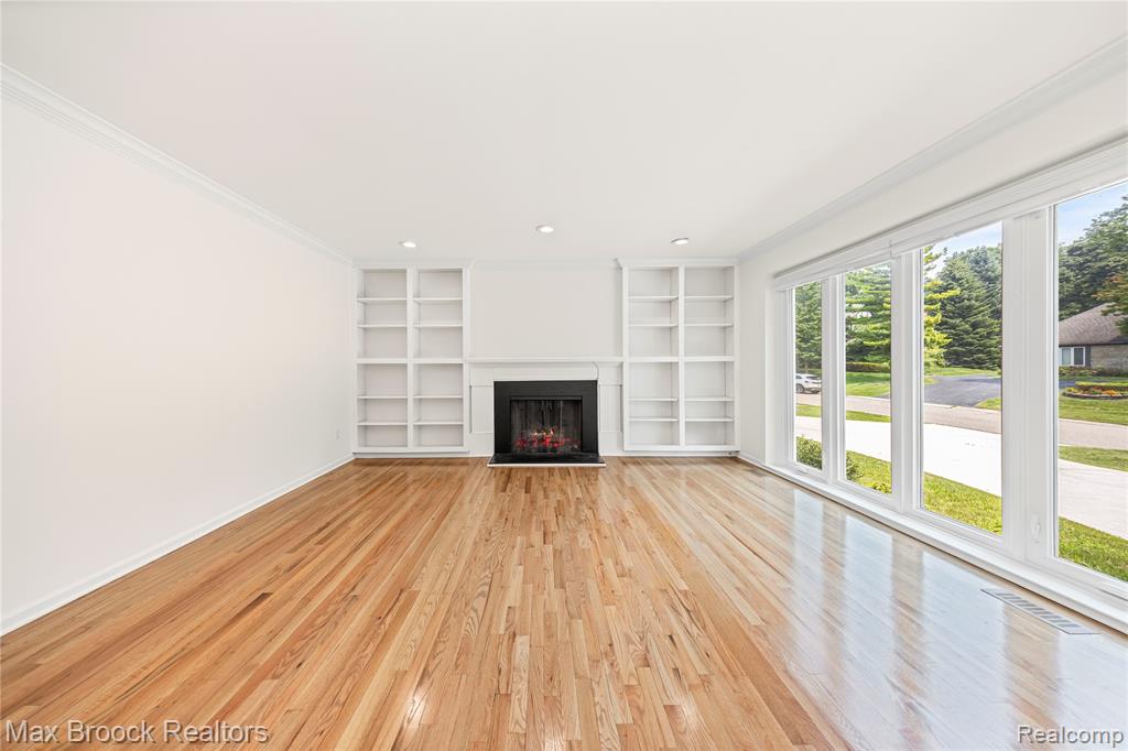 4490 Strathdale Lane, West Bloomfield, MI 48323 — Photo 15