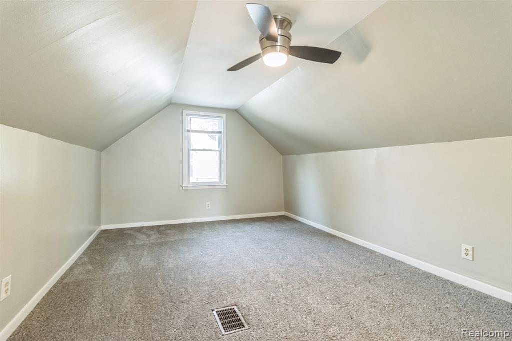 19620 Lyndon Street, Detroit, MI 48223 — Photo 6