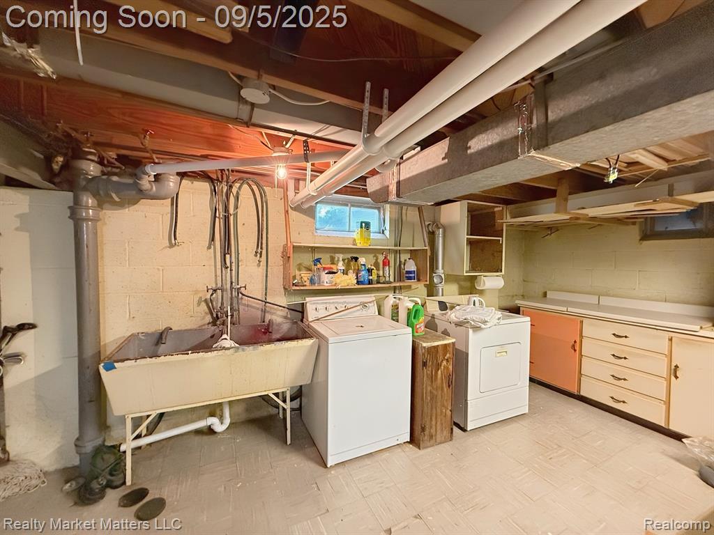 418 Chalmers Street, Flint, MI 48503 — Photo 17