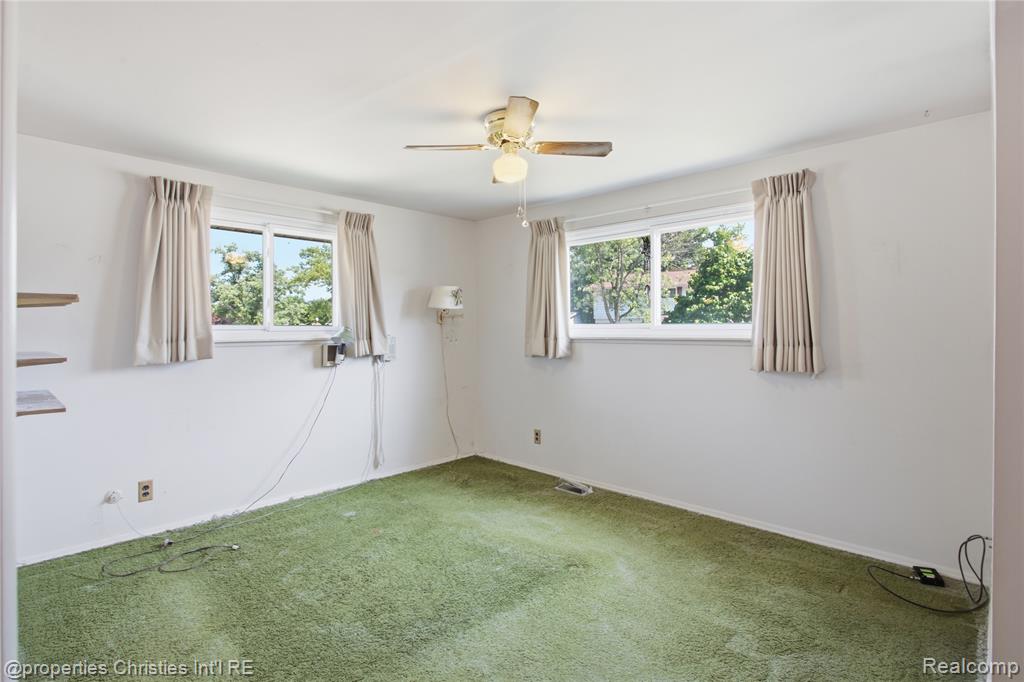 594 Provincetown Road, Auburn Hills, MI 48326 — Photo 19