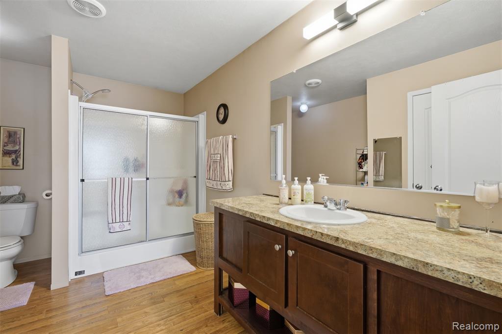 11802 Stoneridge Court, South Lyon, MI 48178 — Photo 16