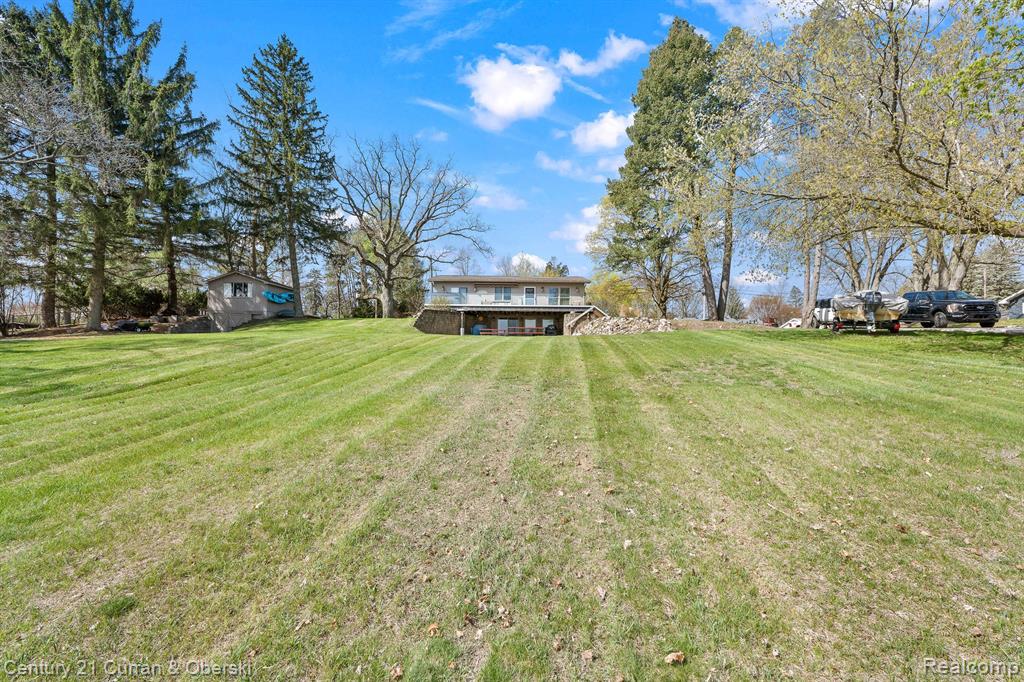 417 CHICAGO Drive, Howell, MI 48843 — Photo 6
