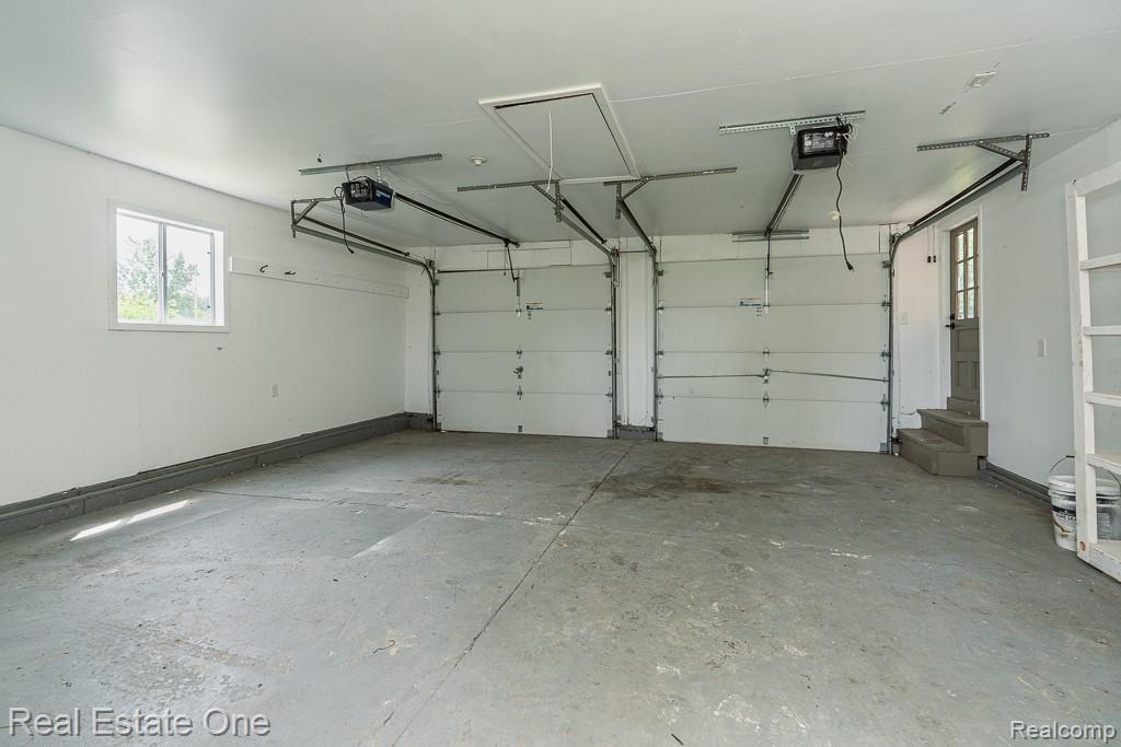 8249 Beers Road, Swartz Creek, MI 48473 — Photo 24