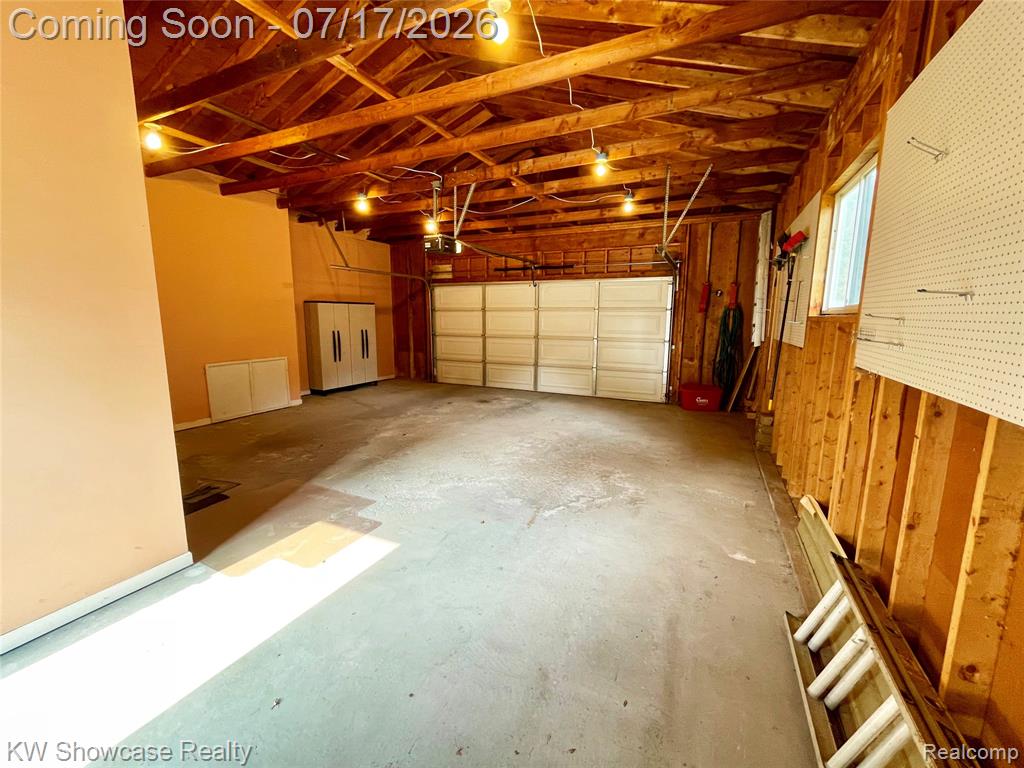 6391 Snow Apple Drive, Clarkston, MI — Photo 22