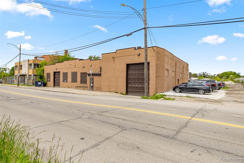 12950 Lyndon Street, Detroit, MI 48227 — Photo 2