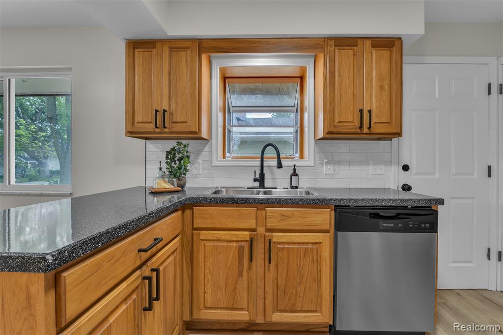 1315 Warner Street, Ypsilanti, MI 48197 — Photo 20