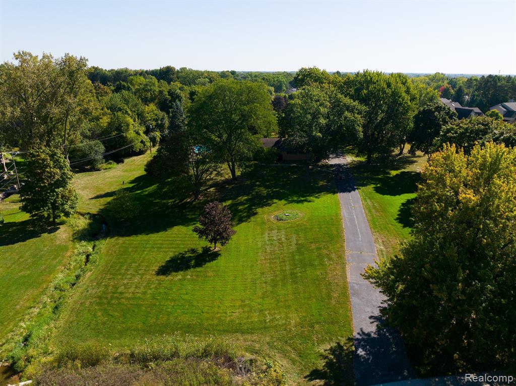 6248 LIVERNOIS Road, Troy, MI 48098 — Photo 46