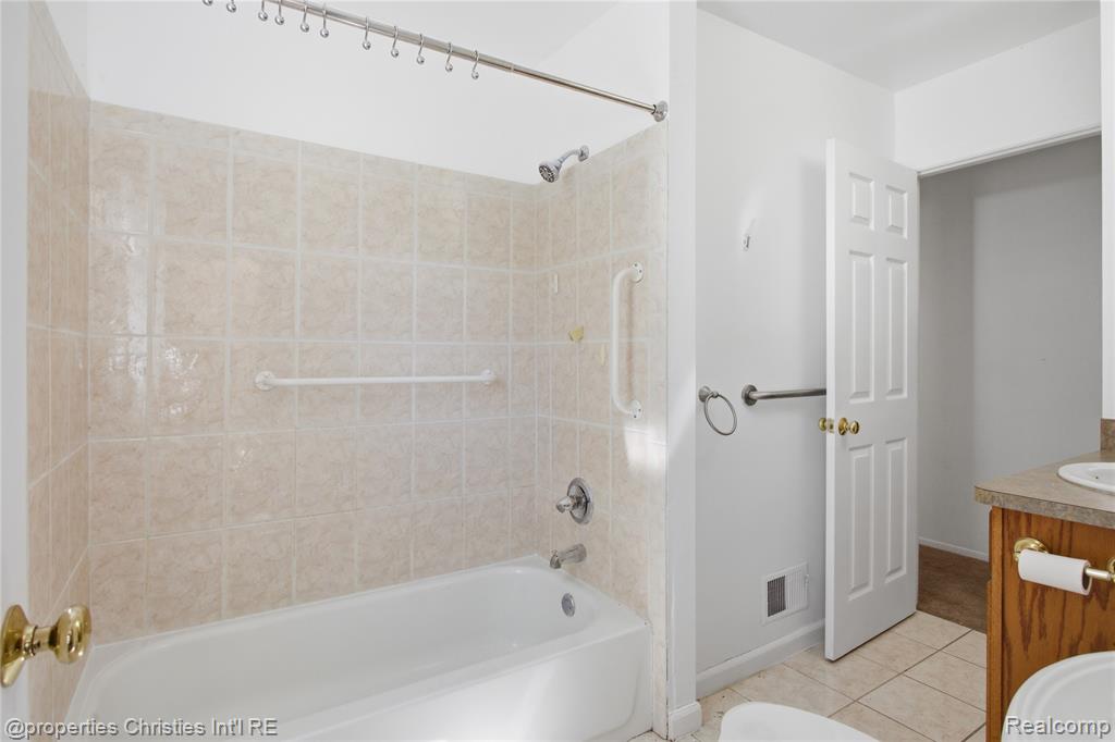 5941 Willowbridge Road, Ypsilanti, MI 48197 — Photo 17