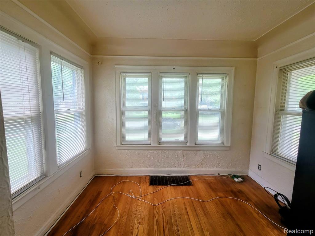 51 Dakota Street, Pontiac, MI 48341 — Photo 4