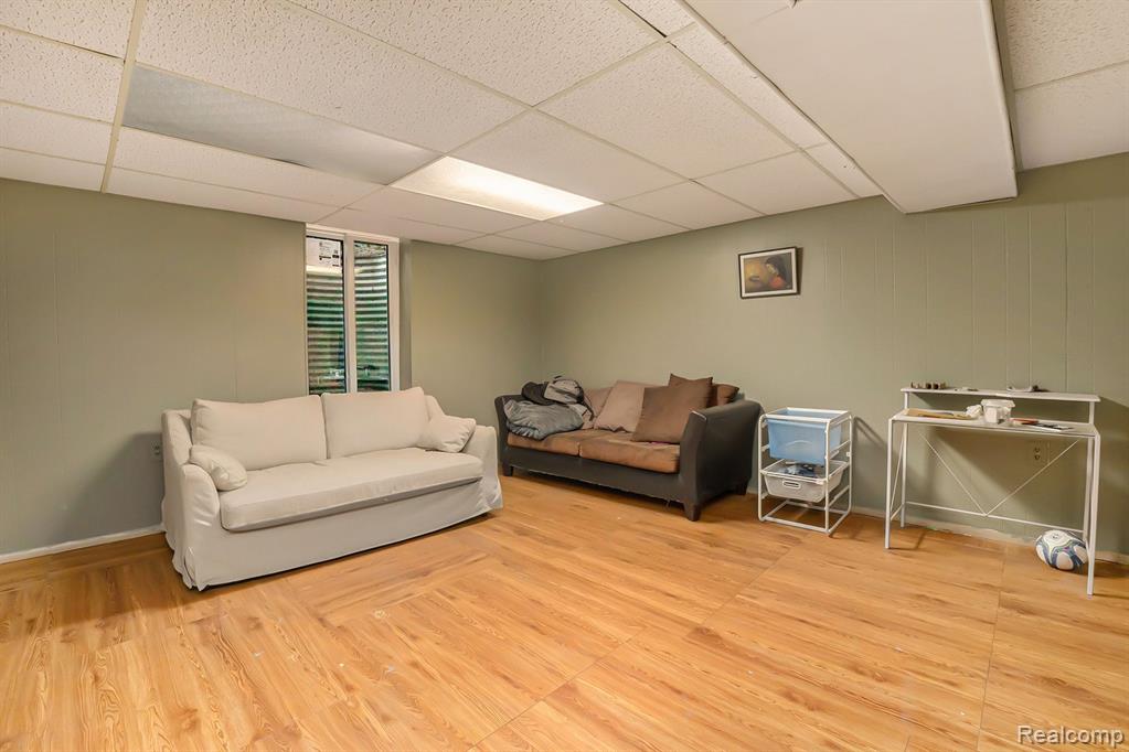 1814 BRENTWOOD Drive, Troy, MI 48098 — Photo 14