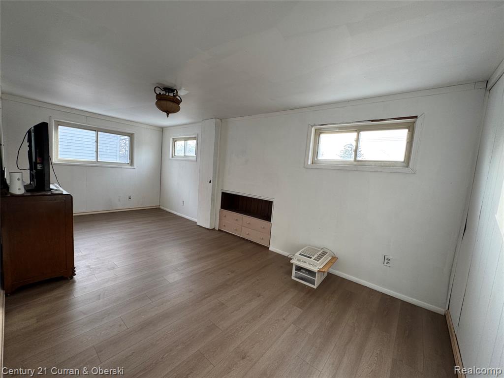 8018 Monroe Boulevard, Taylor, MI 48180 — Photo 16