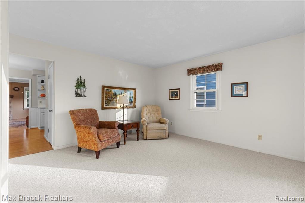 4514 Thorncroft Avenue, Royal Oak, MI 48073 — Photo 5