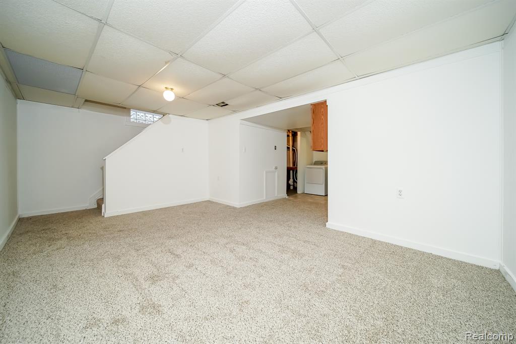 547 Orchard Street, Wyandotte, MI 48192 — Photo 57