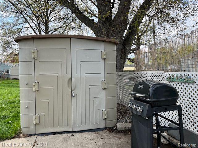 8256 BIRCH Street, Taylor, MI 48180 — Photo 19