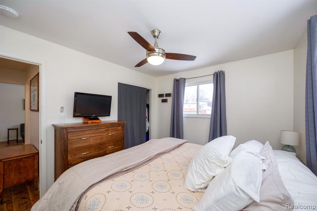 23452 Astrid Lane, Rockwood, MI — Photo 28