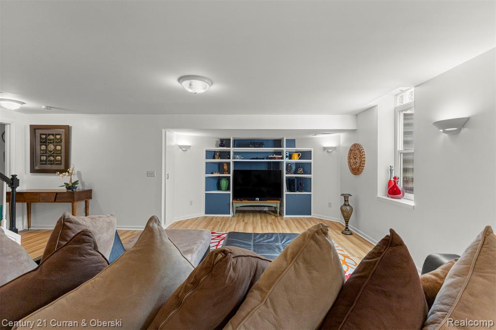 756 Sandalwood Road, Canton, MI 48188 — Photo 38
