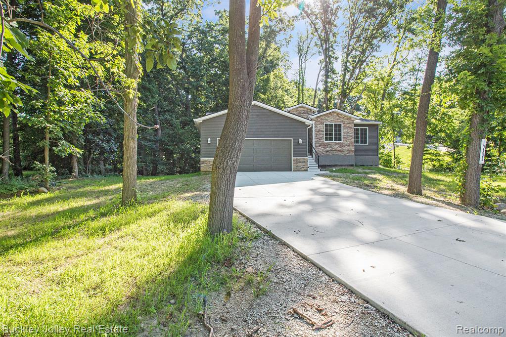 10303 Nine Mile Road, Whitmore Lake, MI 48189 — Photo 26