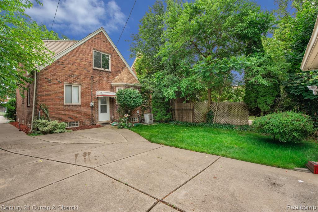 7841 Bingham Street, Dearborn, MI 48126 — Photo 4