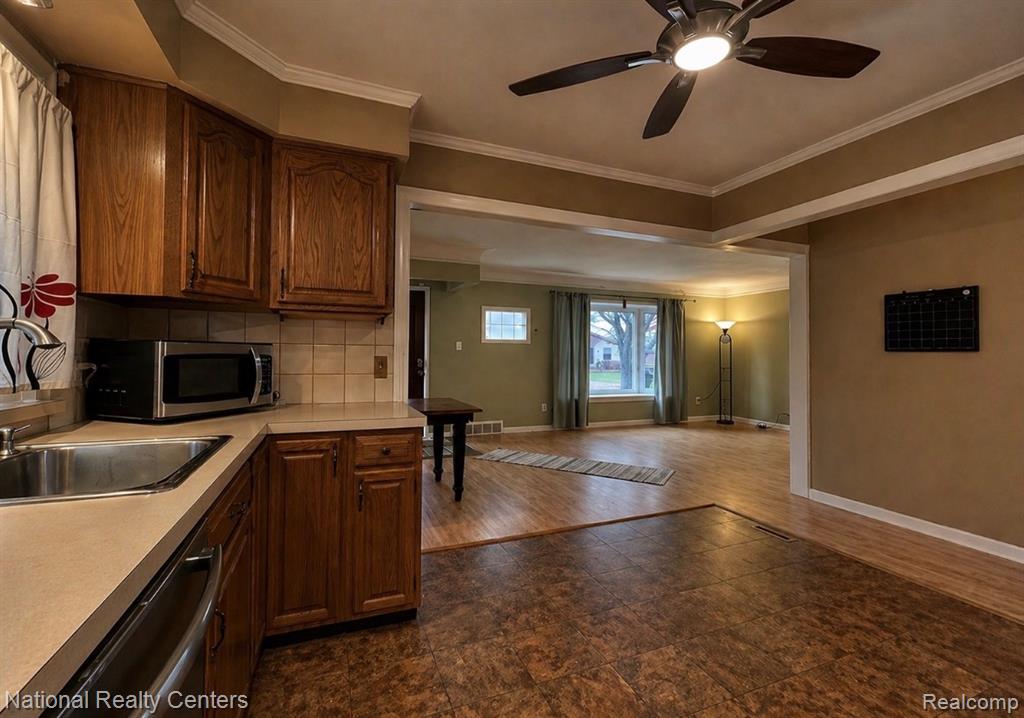 7159 Luana Avenue, Allen Park, MI 48101 — Photo 6