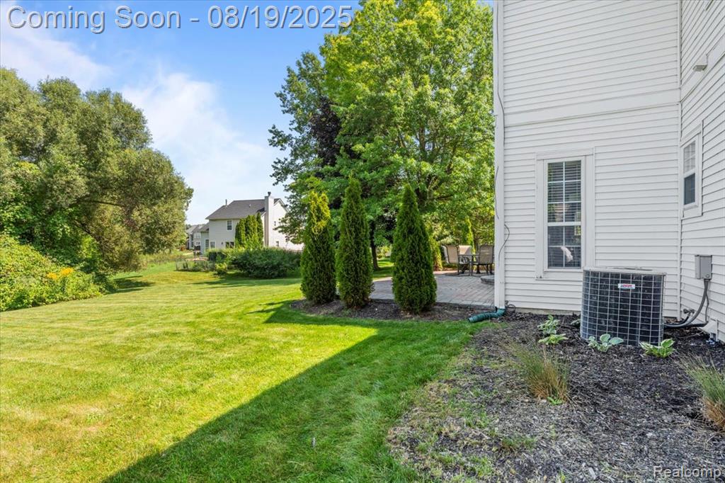 1098 Colt Drive, South Lyon, MI 48178 — Photo 43