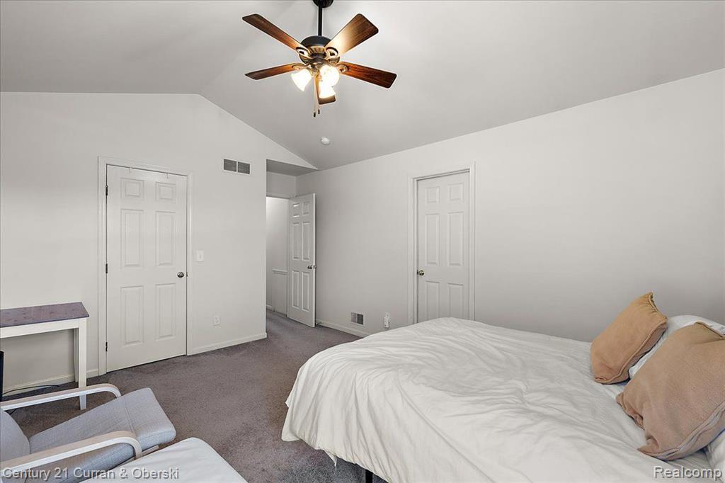 45105 Horseshoe Circle, Canton, MI 48187 — Photo 22