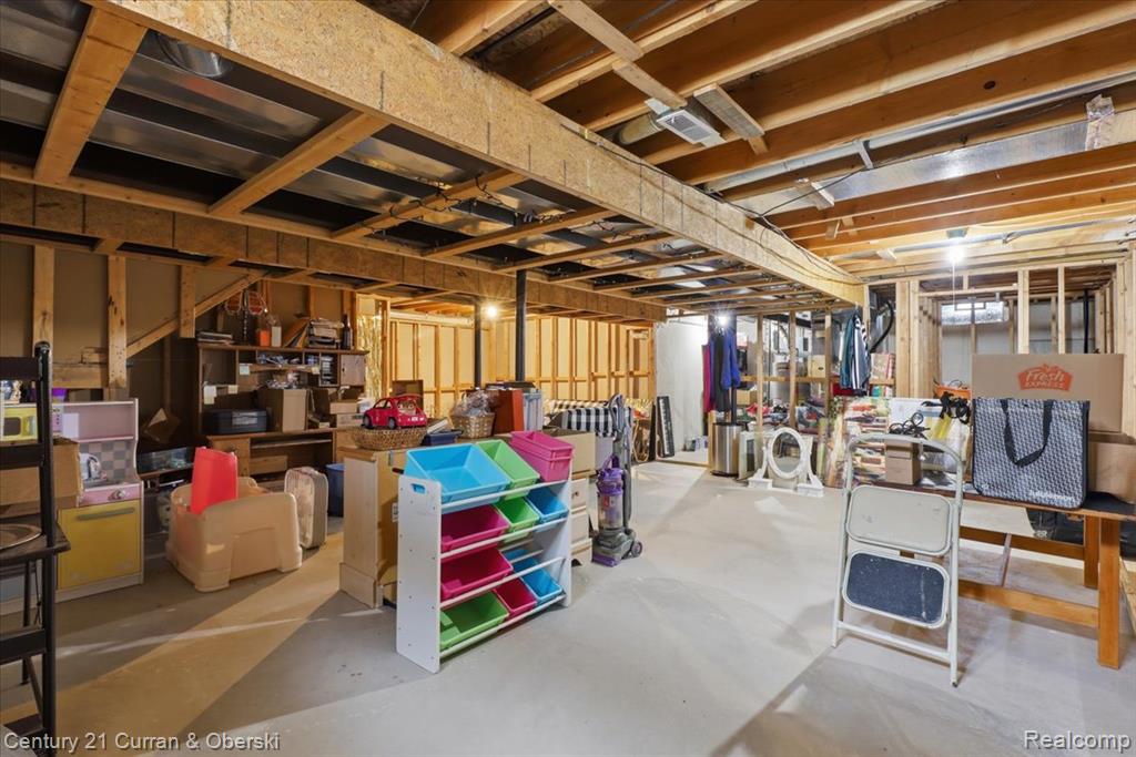 23537 Crescent Ridge Drive, New Boston, MI 48164 — Photo 36