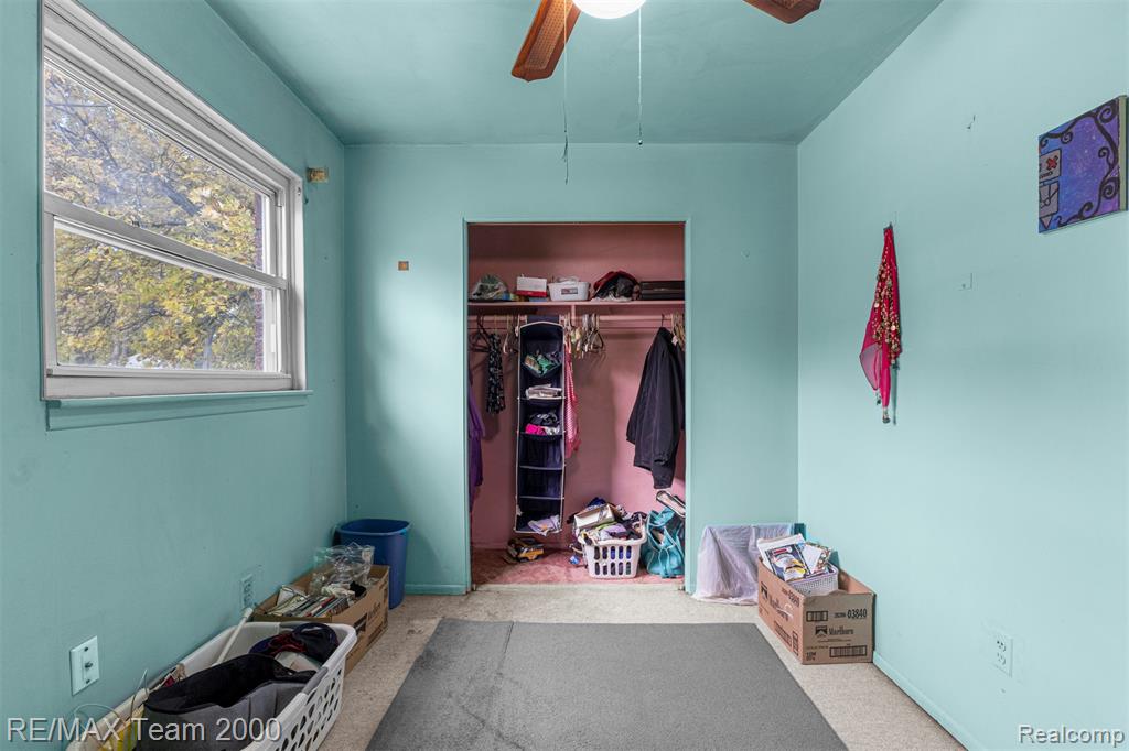 5622 Campbell Street, Dearborn Heights, MI 48125 — Photo 23