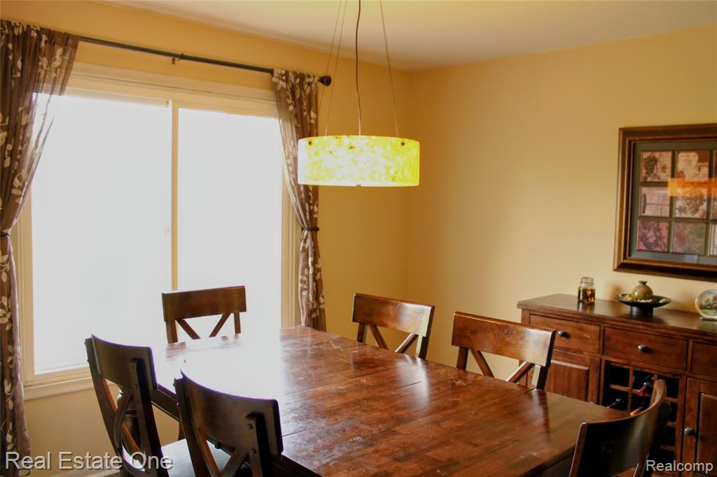 47830 Ben Franklin Drive, Shelby Twp, MI 48315 — Photo 11