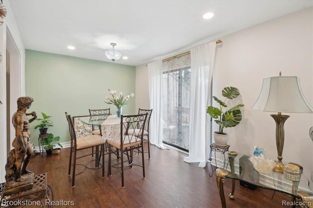 5195 Richard Run, West Bloomfield, MI — Photo 15
