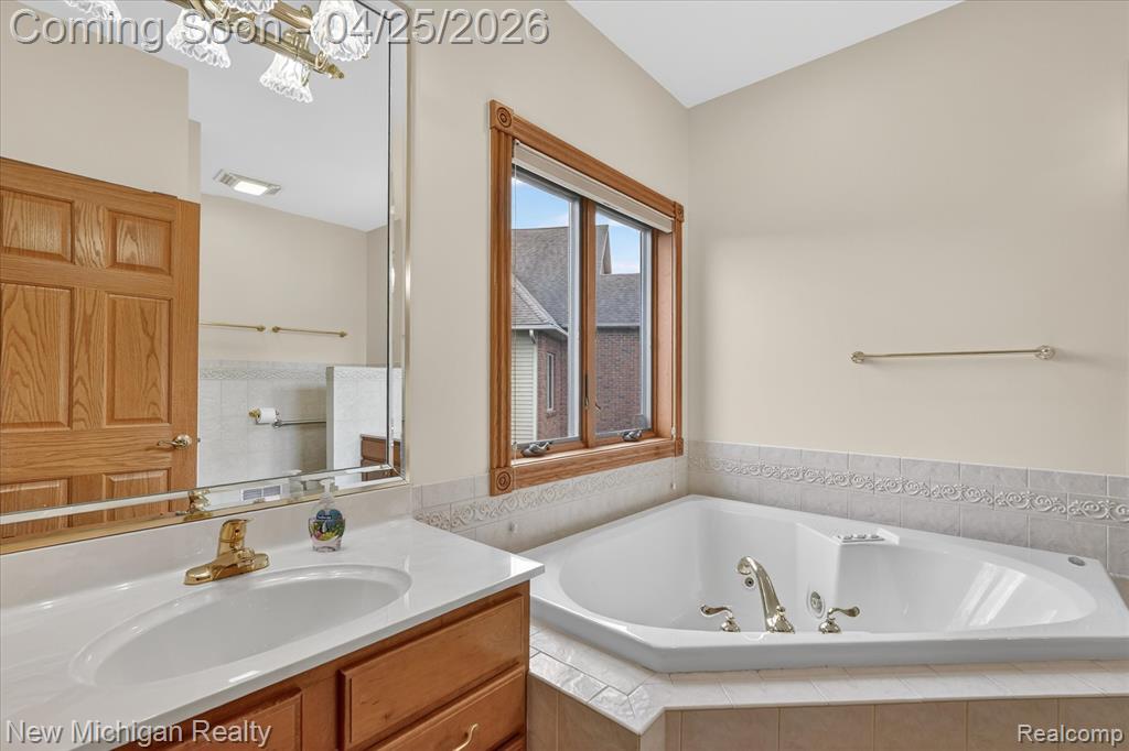 5425 Majestic Court, Swartz Creek, MI 48473 — Photo 21