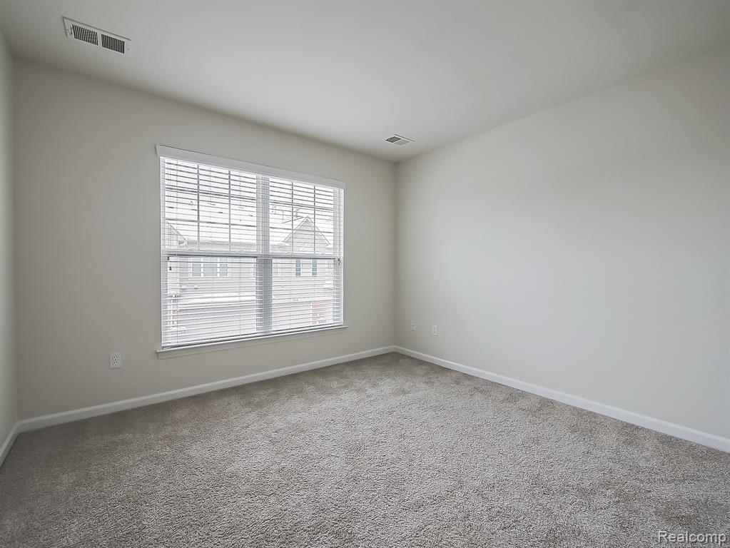 245 WRIGHT Street, Wixom, MI — Photo 18