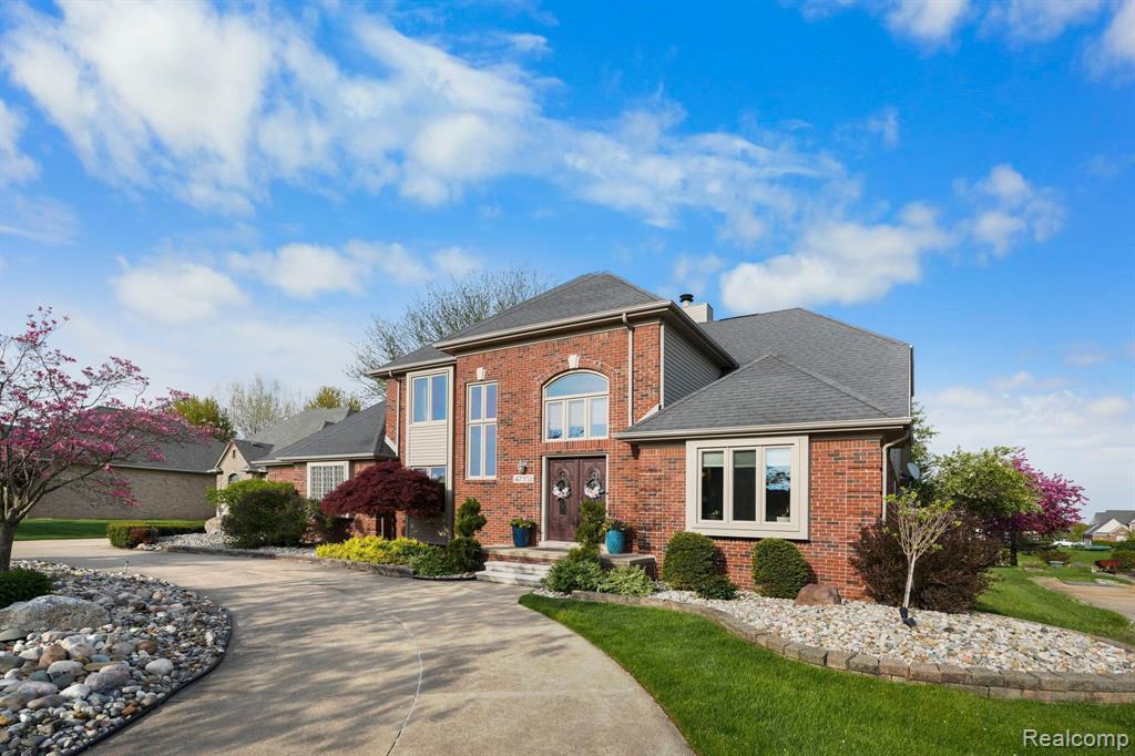 47352 DOVE Court, Shelby Twp, MI 48315 — Photo 6