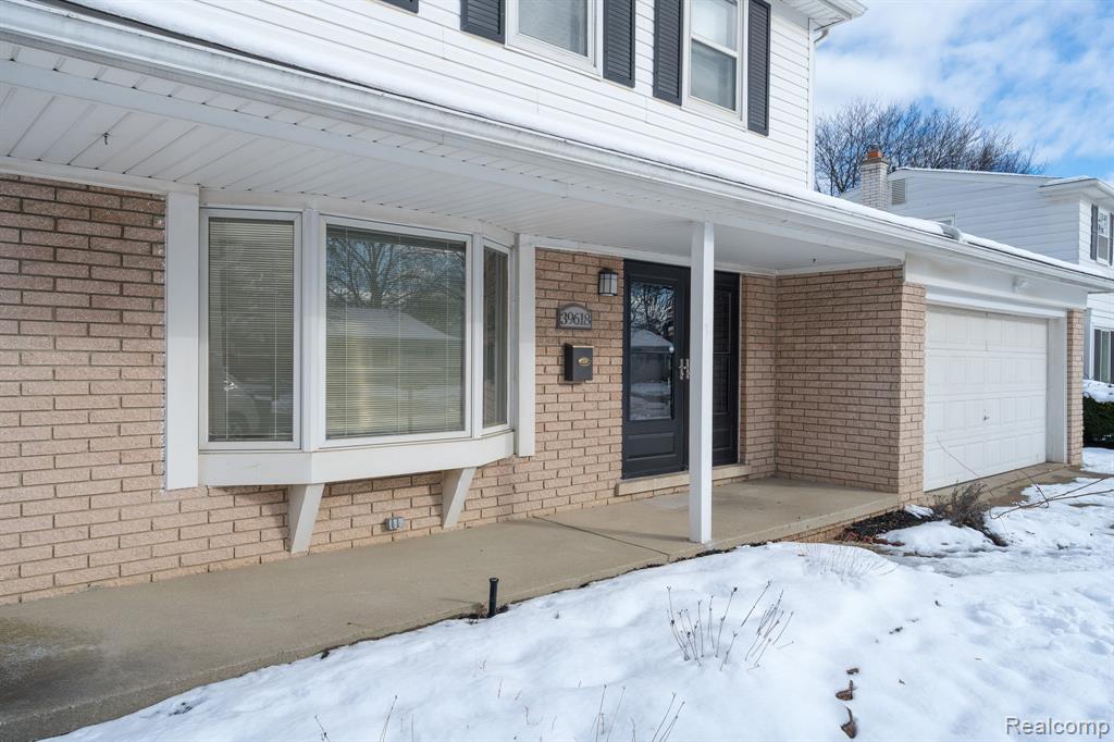 39618 Birchwood Drive, Plymouth, MI 48170 — Photo 4