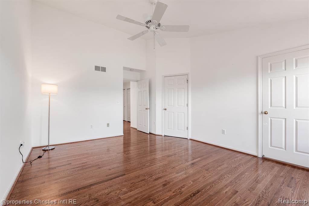 42833 HUNT CLUB Boulevard, Sterling Heights, MI 48314 — Photo 51