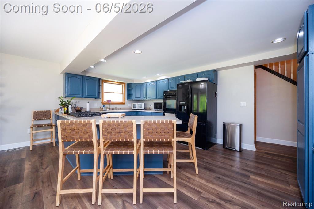 932 River Court, Wyandotte, MI 48192 — Photo 32