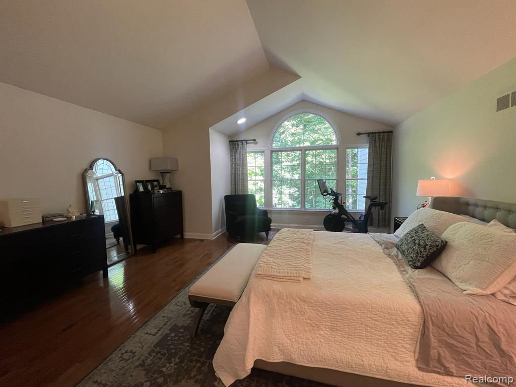 49676 Timber Trail, Novi, MI — Photo 23