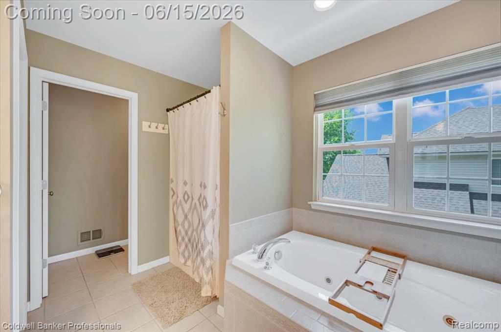 4449 Daniel Drive, Grand Blanc, MI 48439 — Photo 20