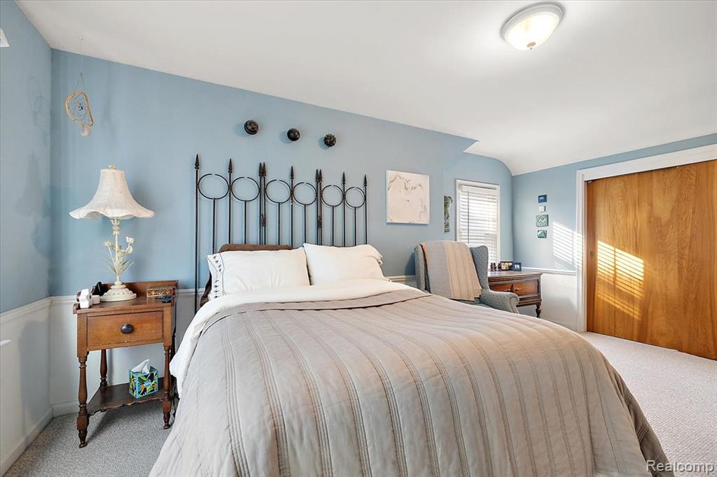 17601 Cambridge Boulevard, Lathrup Village, MI 48076 — Photo 34