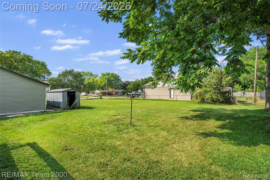 19615 Eastwood Drive, Harper Woods, MI 48225 — Photo 46