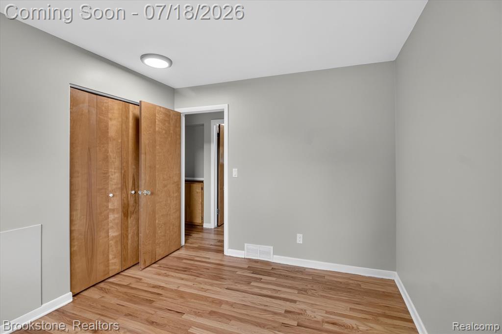 7176 Perry Lake Road, Clarkston, MI — Photo 23