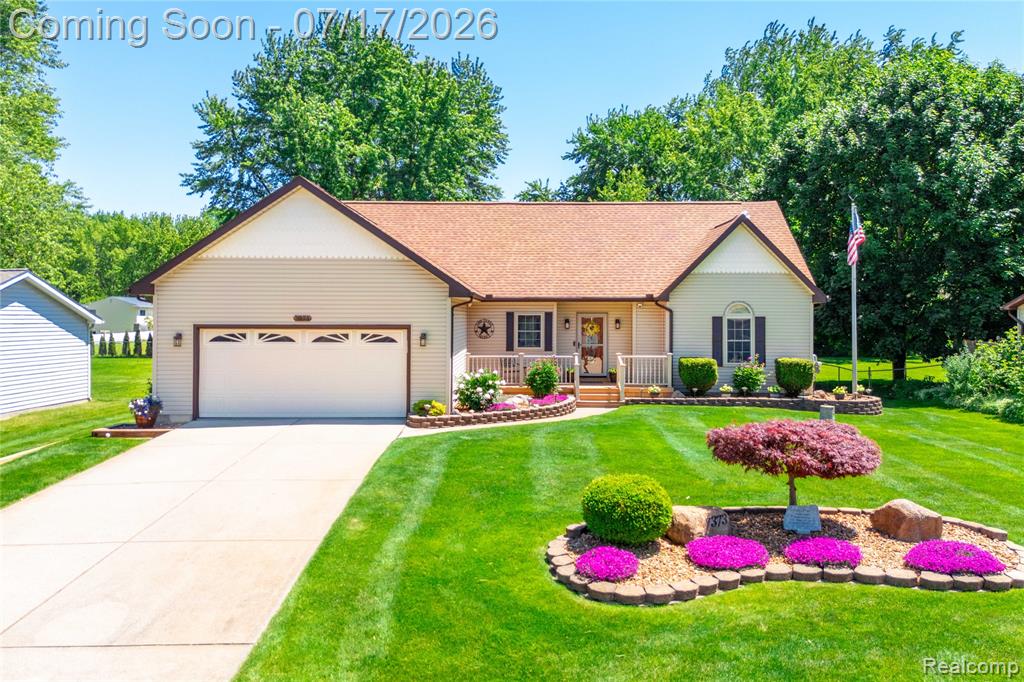 7373 Ponderosa Drive, Swartz Creek, MI 48473 — front exterior