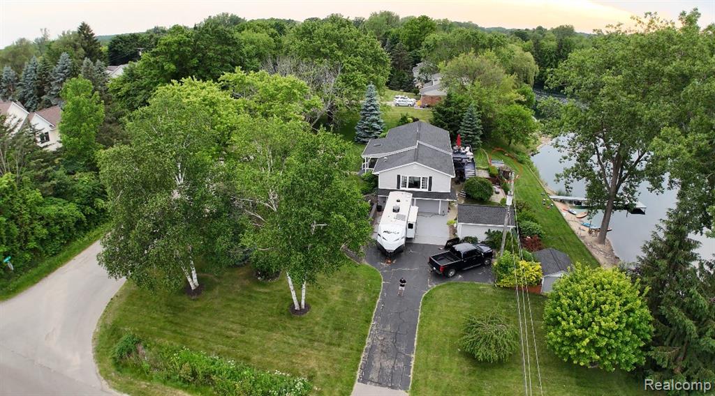6715 Lierman Road, Imlay City, MI 48444 — Photo 5