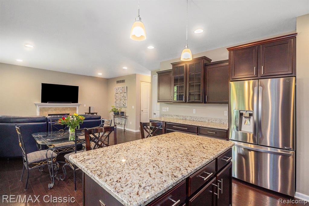 28462 COTTAGE Lane, New Hudson, MI 48165 — Photo 11
